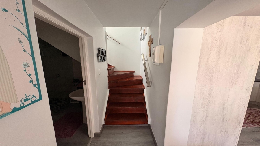 2 Bedroom Property for Sale in Hartenbos Central Western Cape
